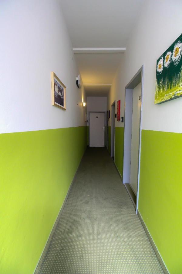 Appartement Sb In Lively Area Wenen